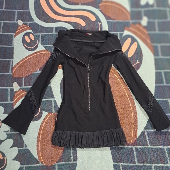 🌈SATIN RUCHED DETAIL TUNIC TOP-S - Picture 2 of 7